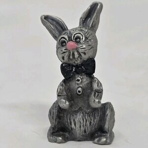 VINTAGE Adorable Miniature Pewter Figurine Bunny Rabbit with Bowtie Easter 1981